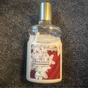 Bath & Body Works Velvet Tuberose Body Lotion - Discontinued Scent